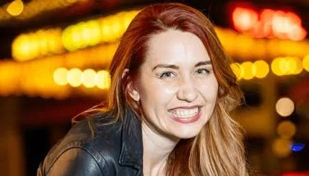 You are currently viewing Elizabeth Zharoff Suicide, The Charismatic Voice Youtuber & Singer Death, What Happened?